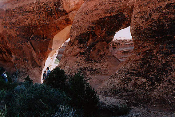 Partition Arch - Arches Nat. Park - Utah